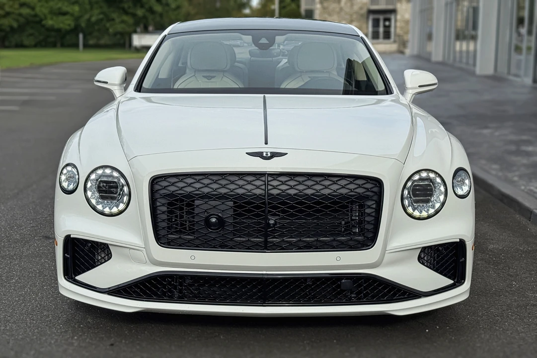 2026 Bentley Continental Flying Spur - Image 12 of 27