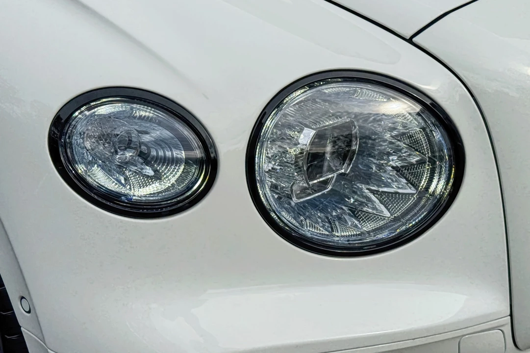 2026 Bentley Continental Flying Spur - Image 13 of 27
