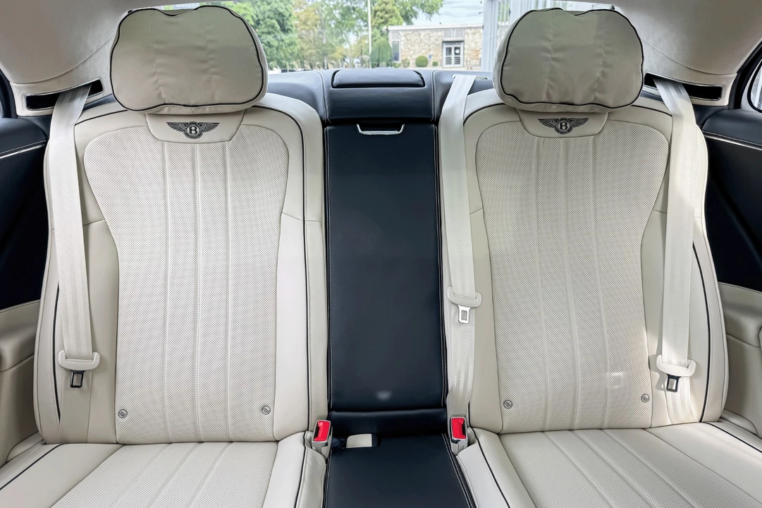 2026 Bentley Continental Flying Spur - Image 21 of 27