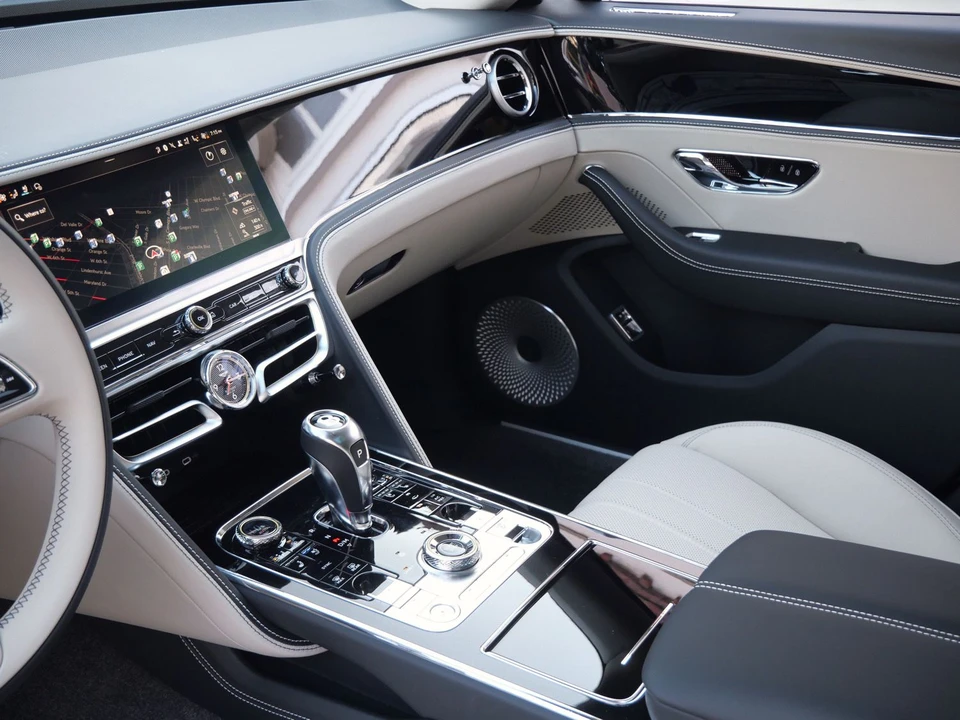 2026 Bentley - Image 14 of 27