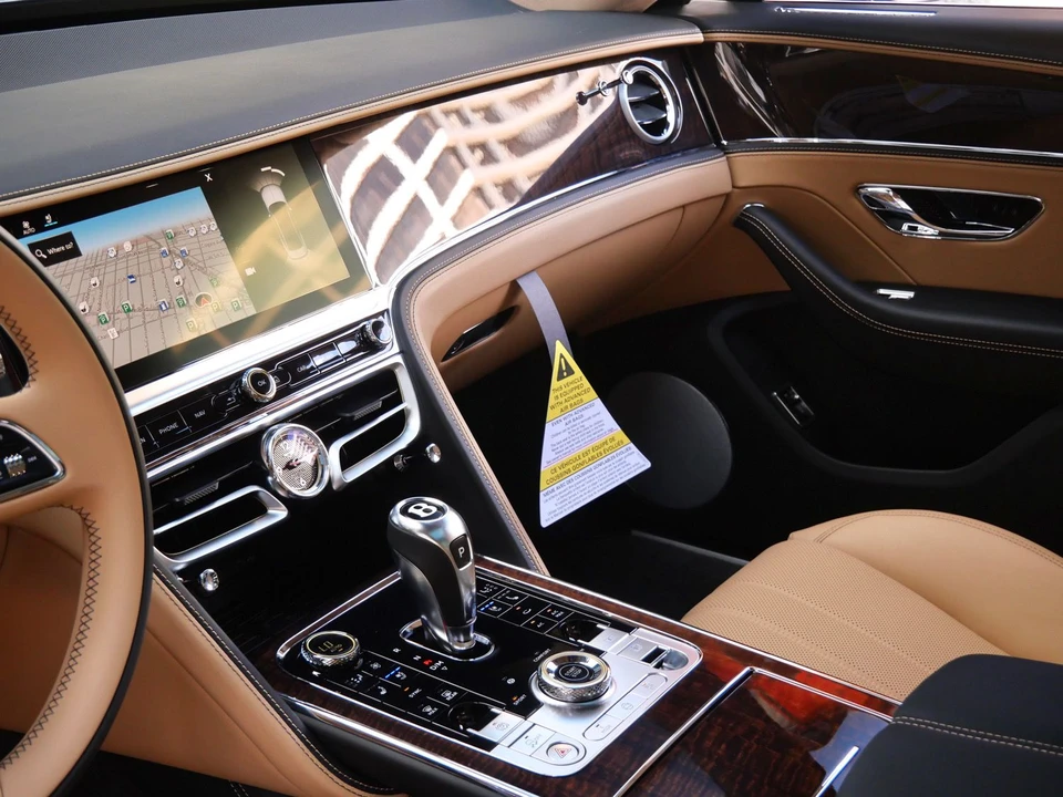 2026 Bentley Continental - Image 14 of 27