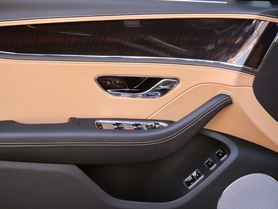 2026 Bentley Continental - Image 15 of 27