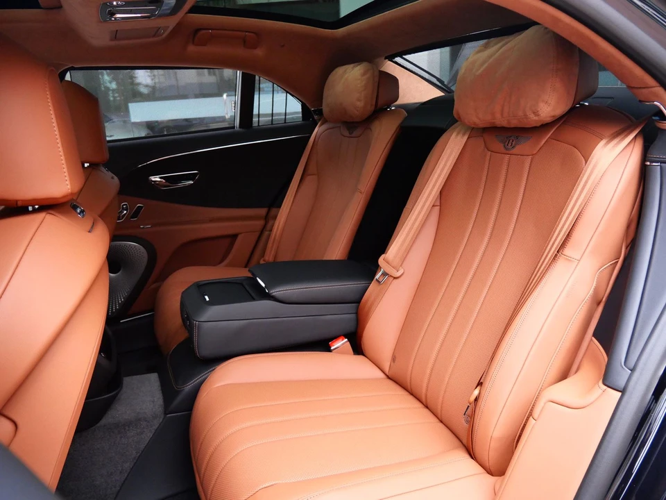 2026 Bentley Continental - Image 22 of 27