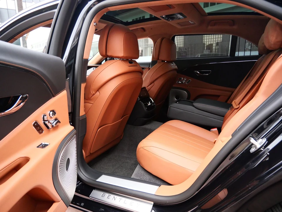 2026 Bentley Continental - Image 20 of 27