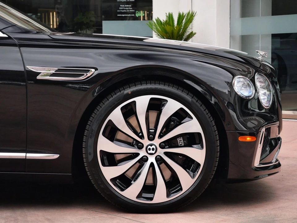 2026 Bentley Continental - Image 6 of 27