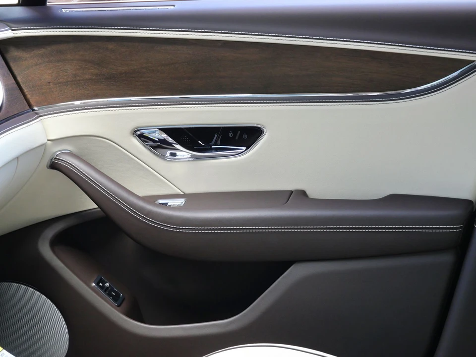 2026 Bentley Continental - Image 10 of 26