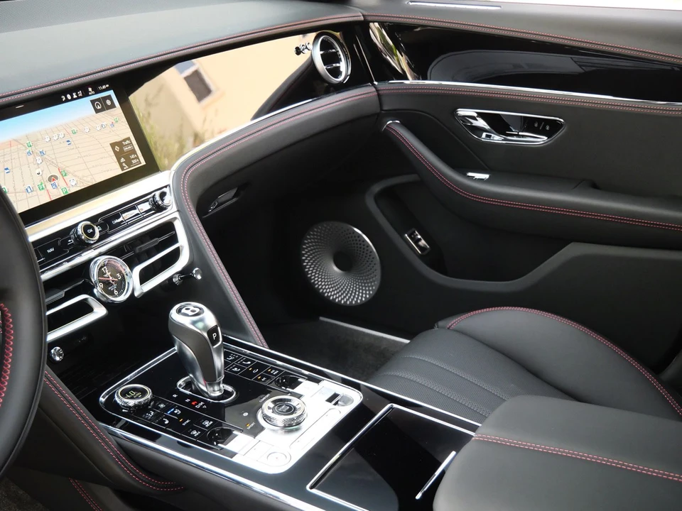 2026 Bentley Continental - Image 14 of 27
