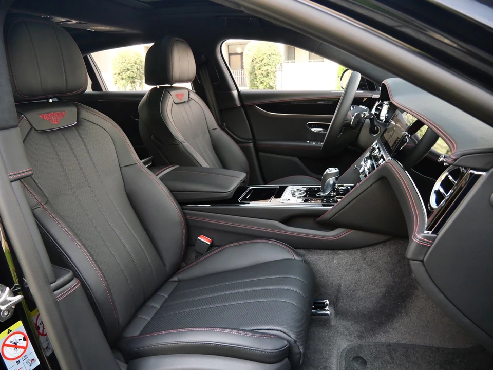 2026 Bentley Continental - Image 25 of 27
