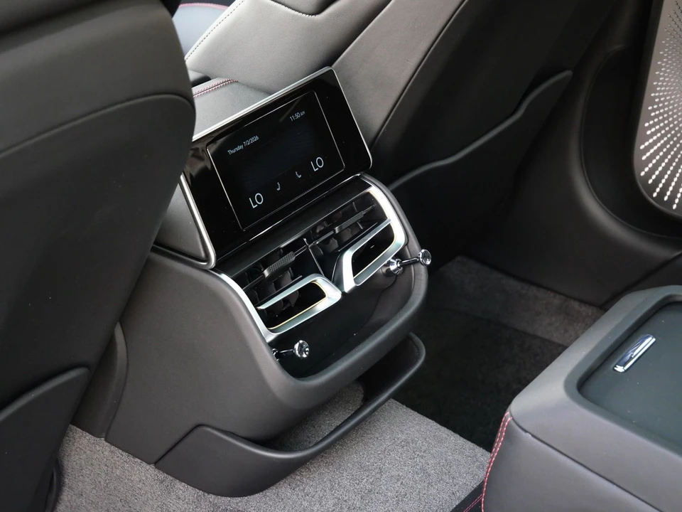2026 Bentley Continental - Image 21 of 27