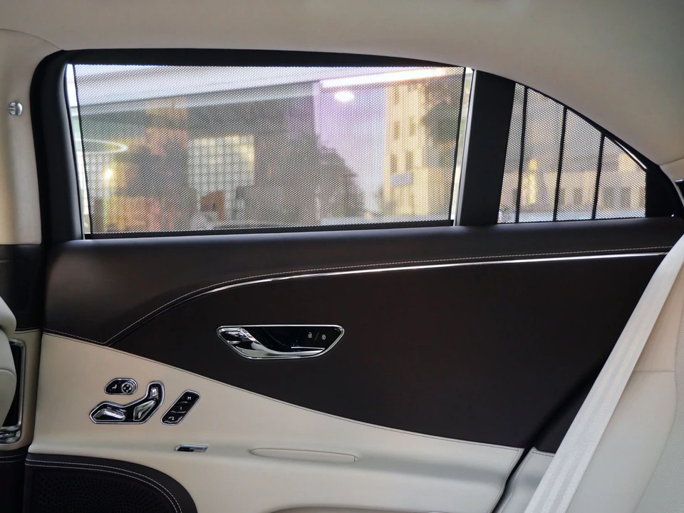 2026 Bentley Continental - Image 23 of 28