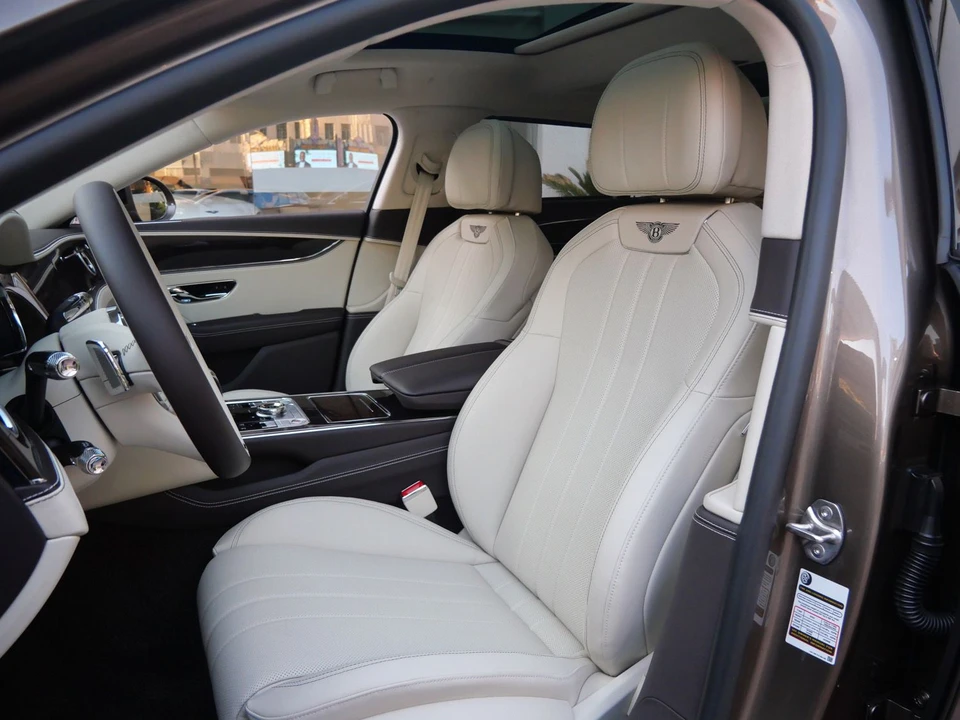 2026 Bentley Continental - Image 18 of 28