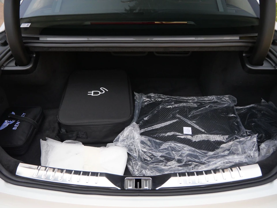 2026 Bentley Continental - Image 22 of 25