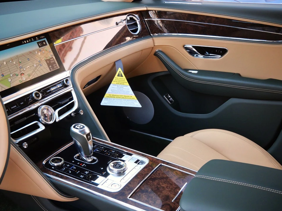 2026 Bentley - Image 14 of 27