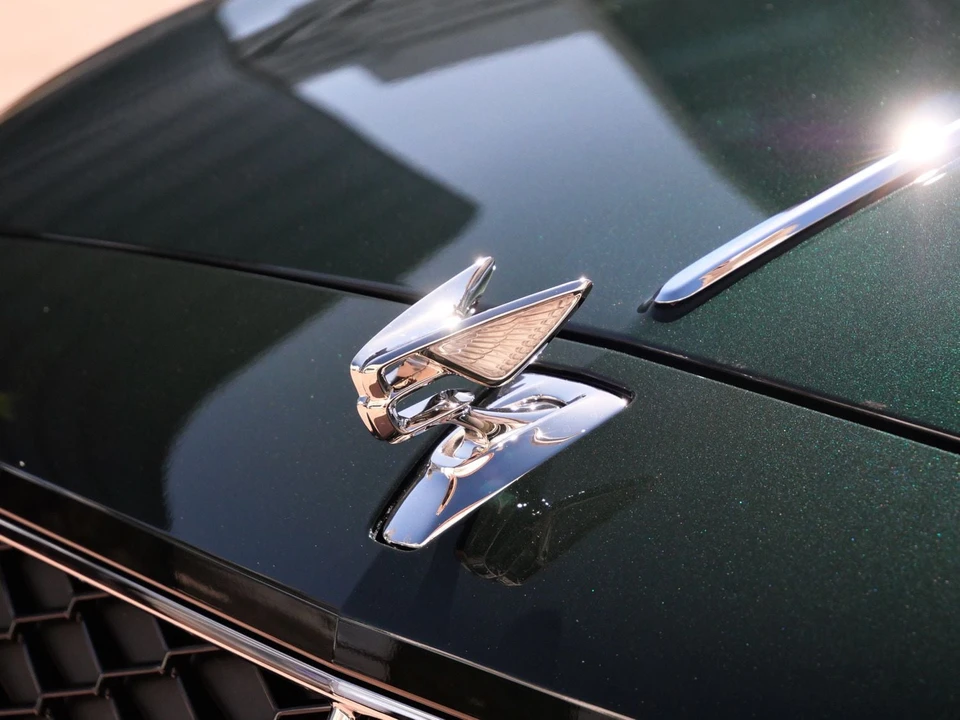 2026 Bentley - Image 9 of 27