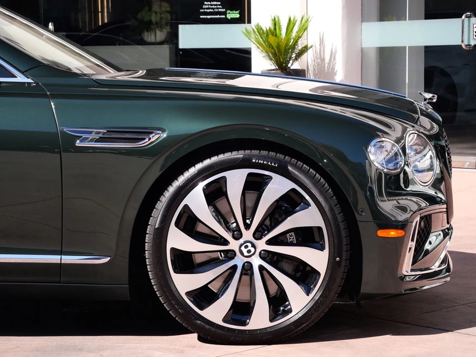 2026 Bentley - Image 6 of 27