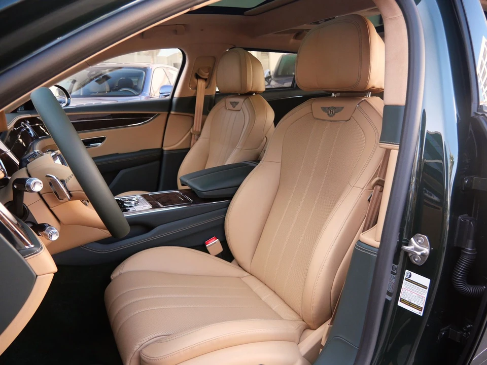 2026 Bentley - Image 16 of 27