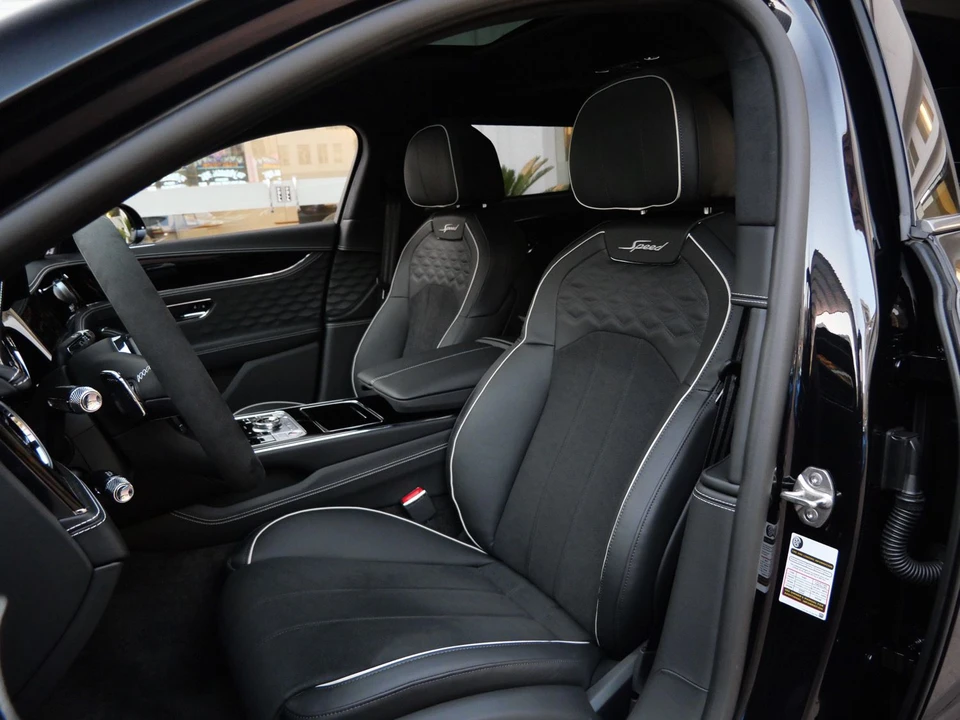 2026 Bentley Continental GT Speed 4th Gen - Image 17 of 27