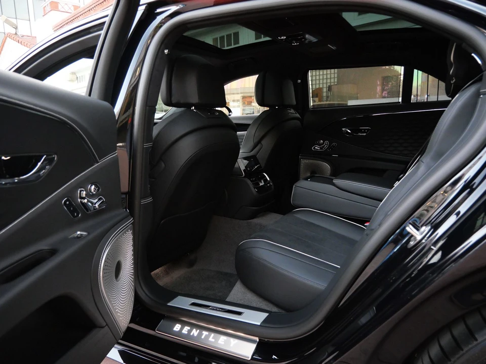 2026 Bentley Continental GT Speed 4th Gen - Image 19 of 27