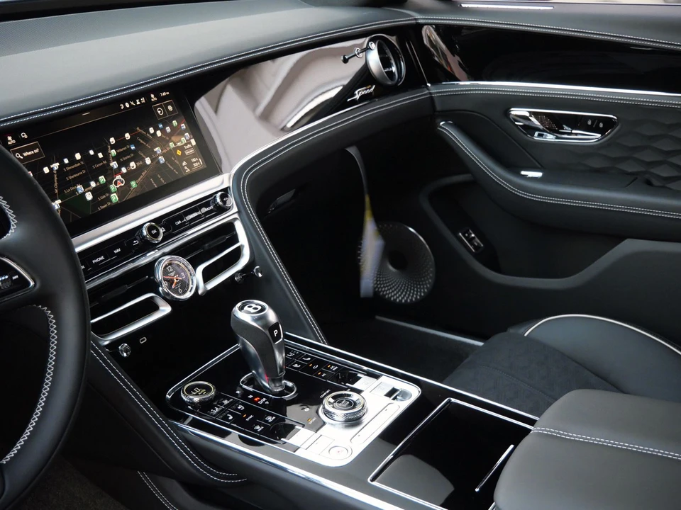 2026 Bentley Continental GT Speed 4th Gen - Image 14 of 27