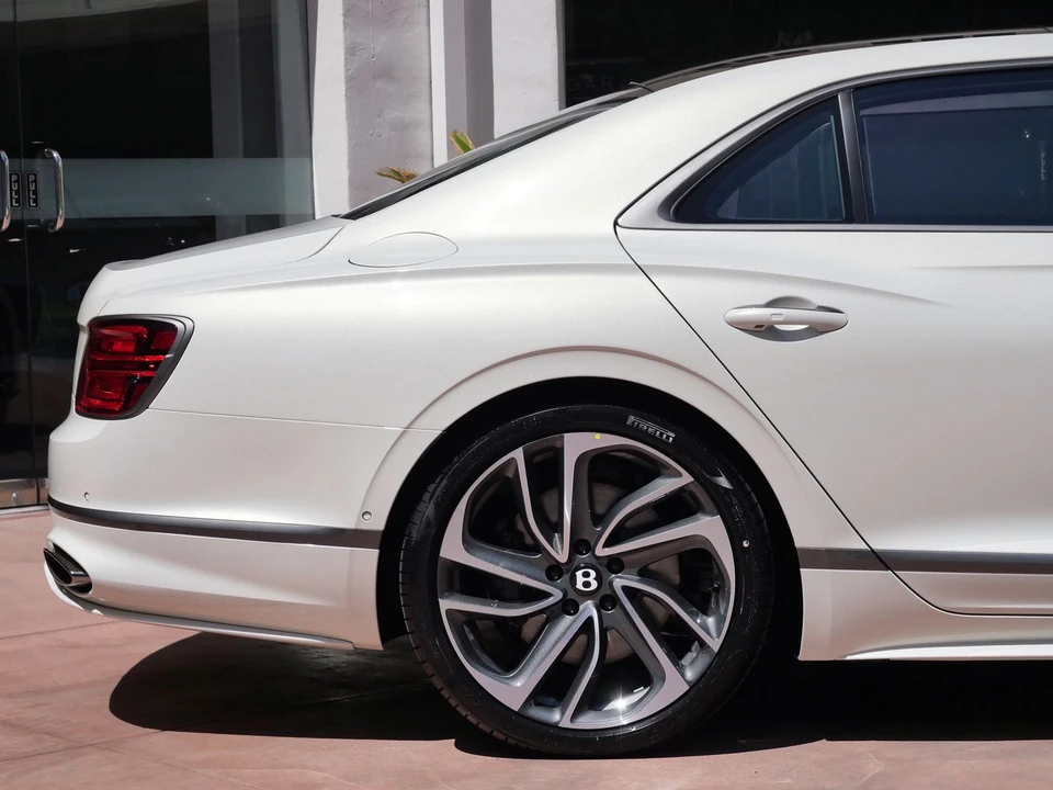 2026 Bentley Continental - Image 11 of 29