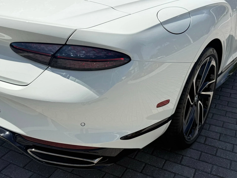 2026 Bentley - Image 16 of 31