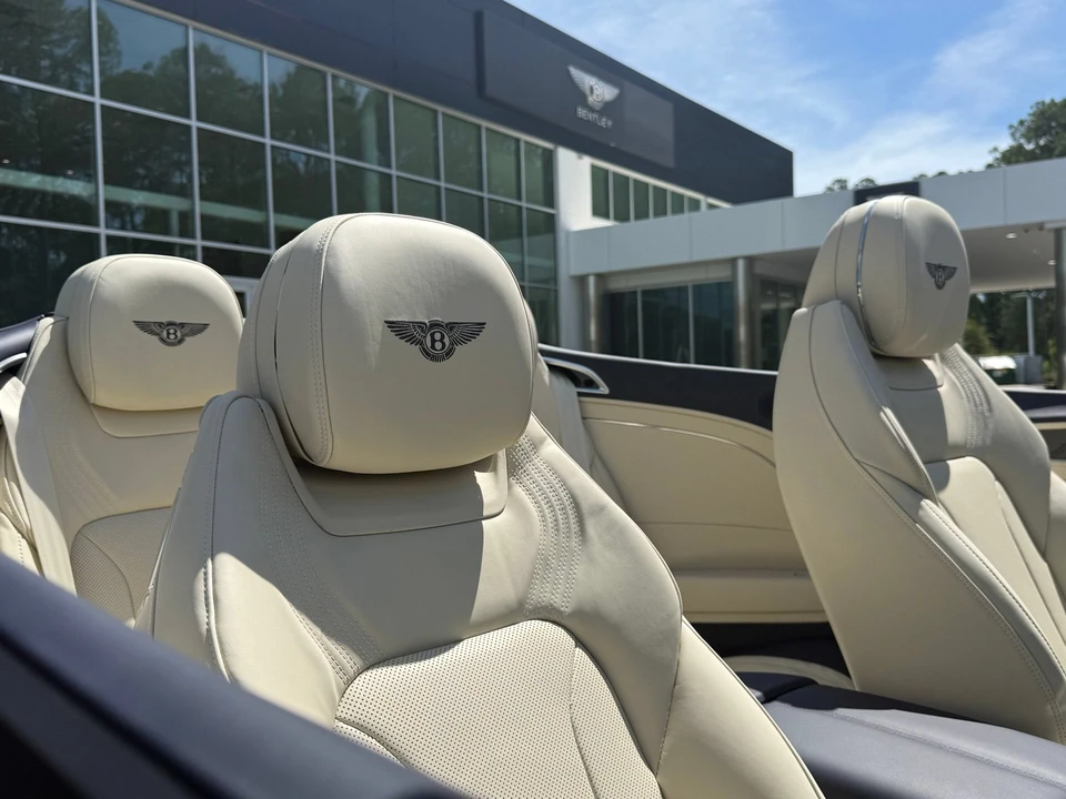2026 Bentley - Image 29 of 31