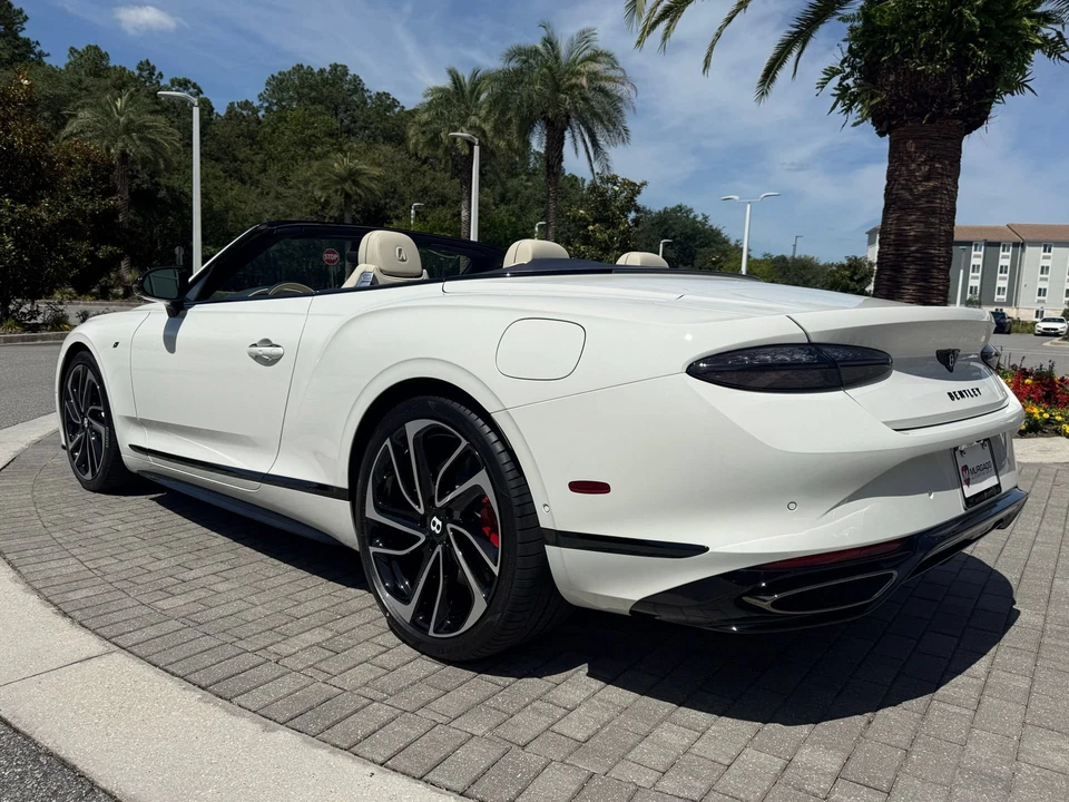 2026 Bentley - Image 13 of 31