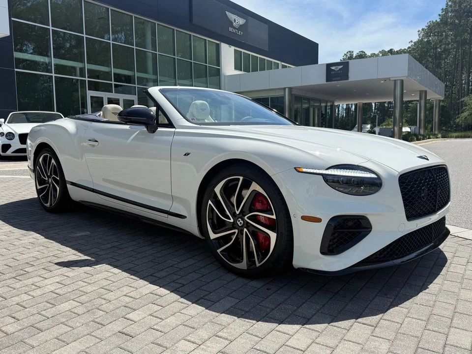 2026 Bentley - Image 8 of 31
