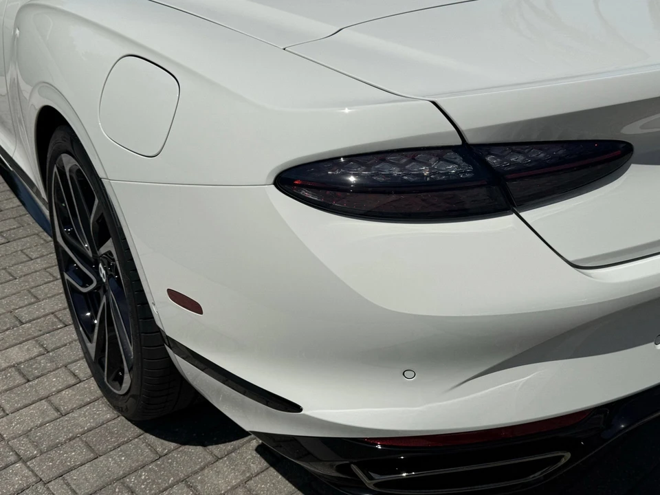 2026 Bentley - Image 17 of 31