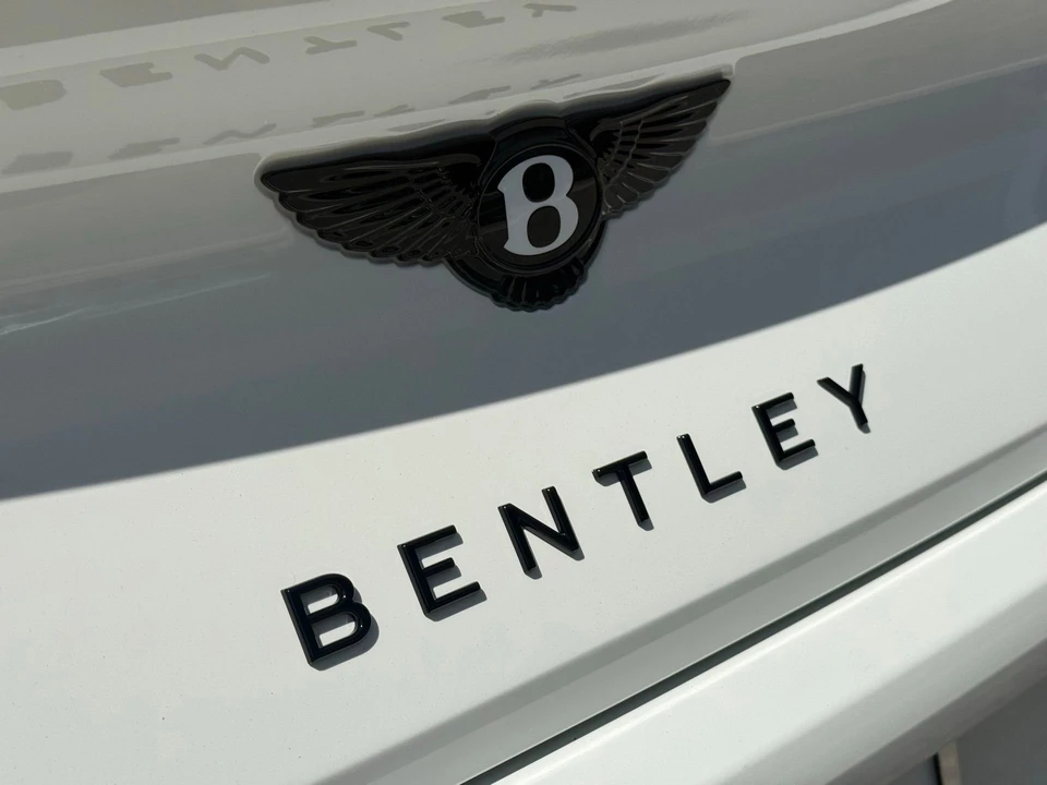 2026 Bentley - Image 18 of 31
