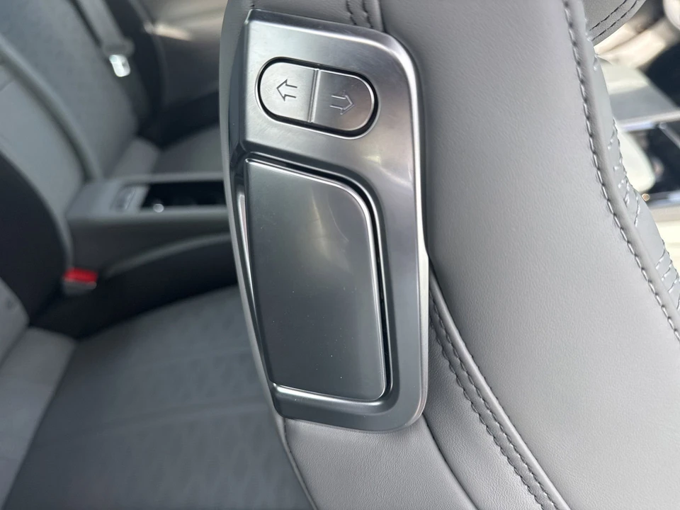2026 Bentley Continental GTC - Image 27 of 31