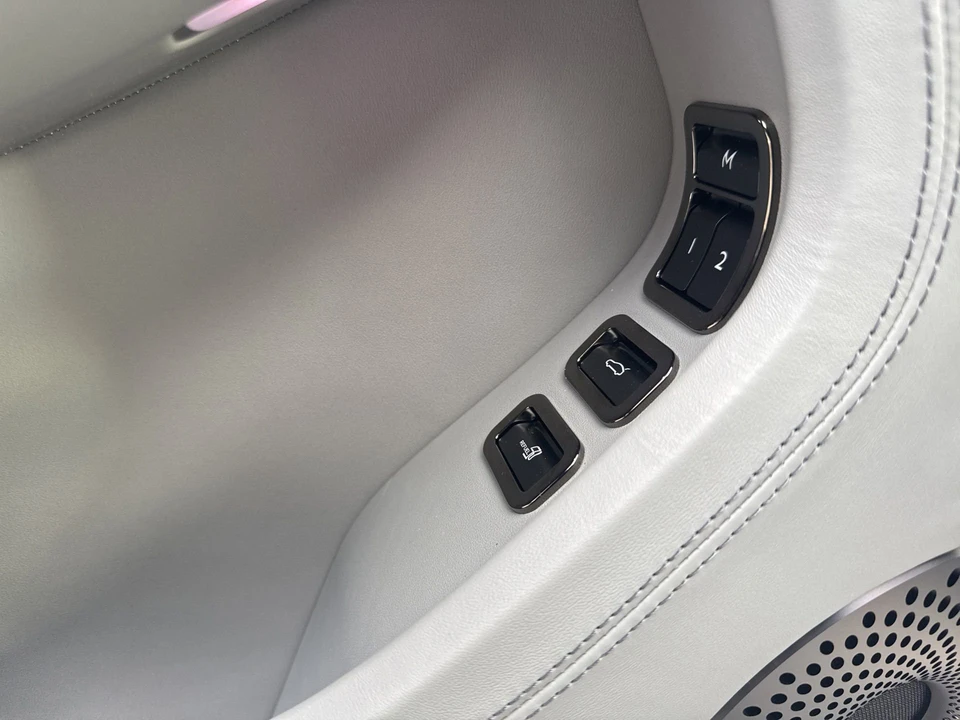 2026 Bentley Continental GTC - Image 12 of 31