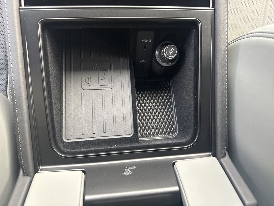 2026 Bentley Continental GTC - Image 22 of 31