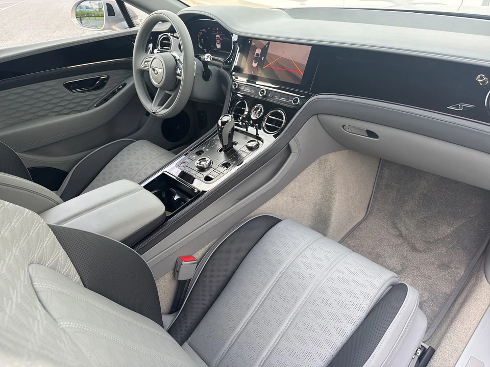2026 Bentley Continental GTC - Image 2 of 31