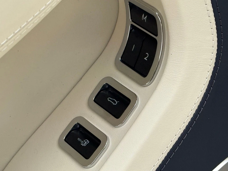 2026 Bentley Continental GTC - Image 19 of 31