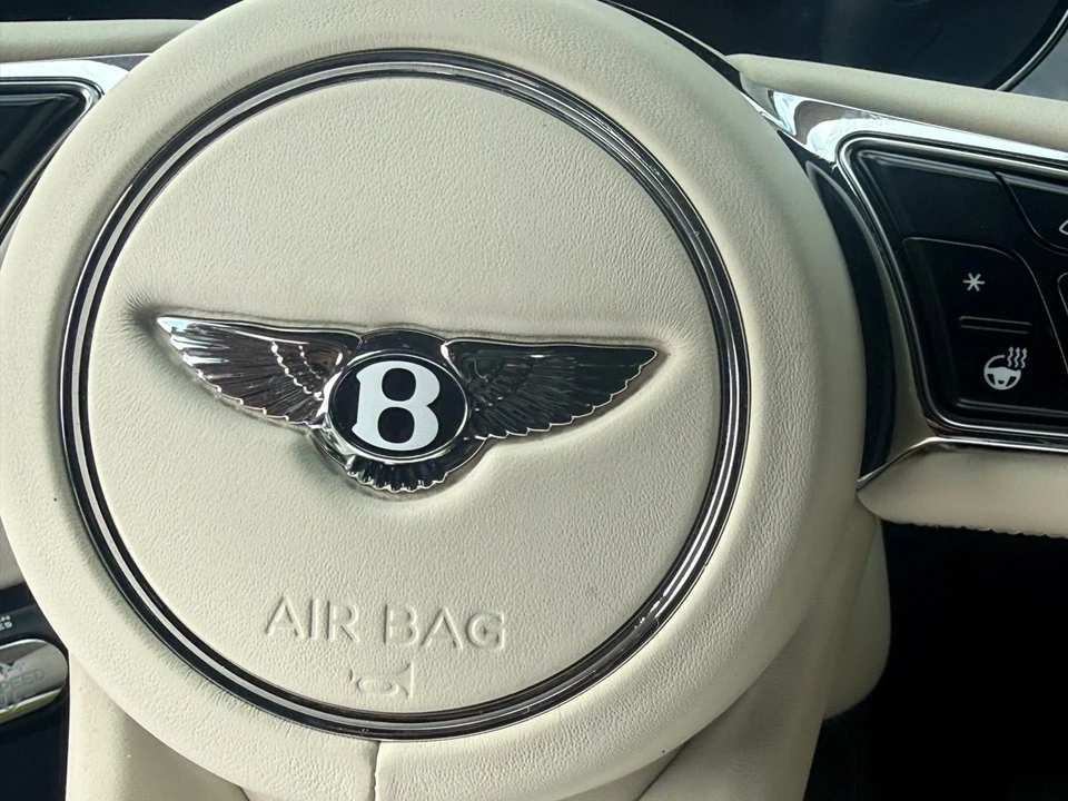 2026 Bentley Continental GTC - Image 25 of 31