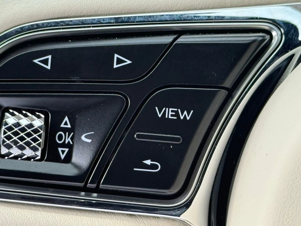 2026 Bentley Continental GTC - Image 24 of 31