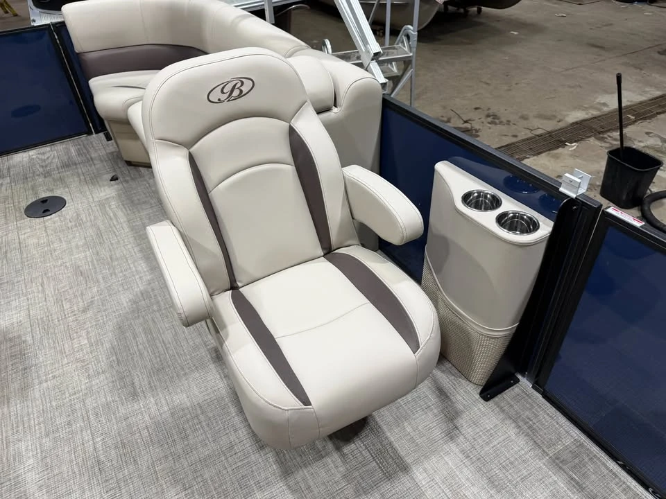 2026 Bentley - Image 10 of 20
