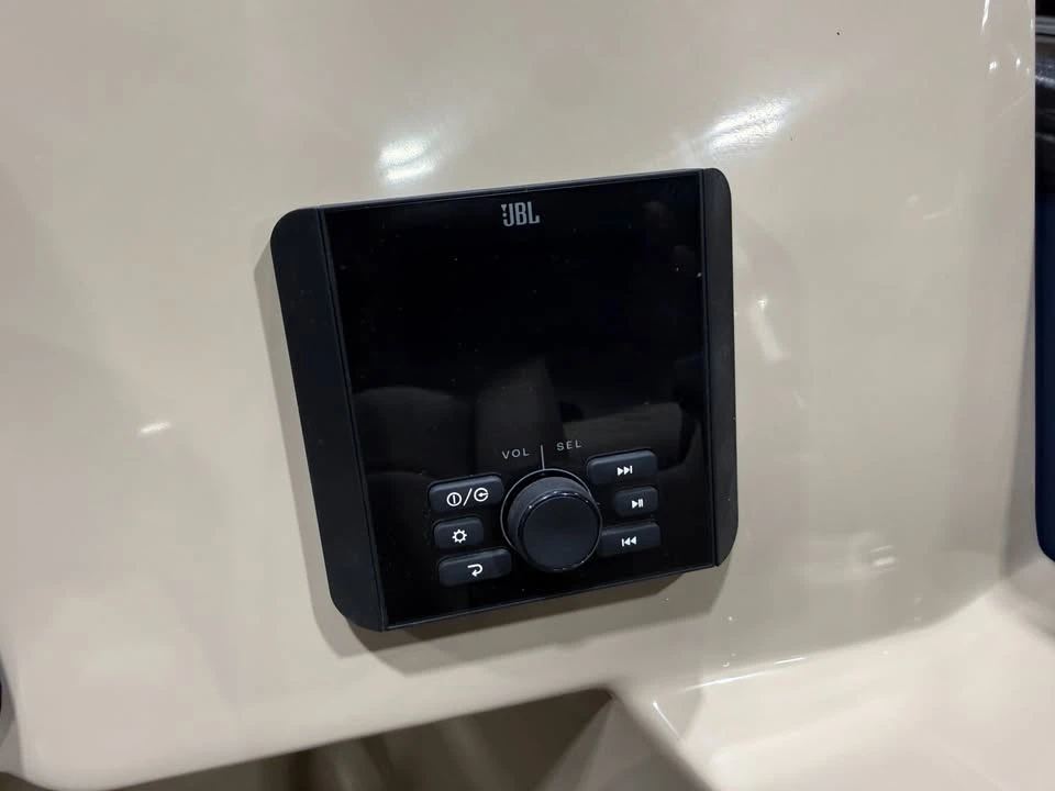 2026 Bentley - Image 13 of 20