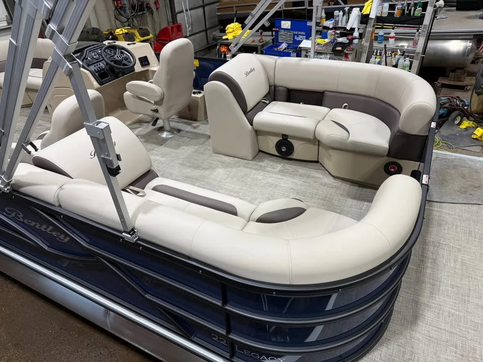 2026 Bentley - Image 4 of 20