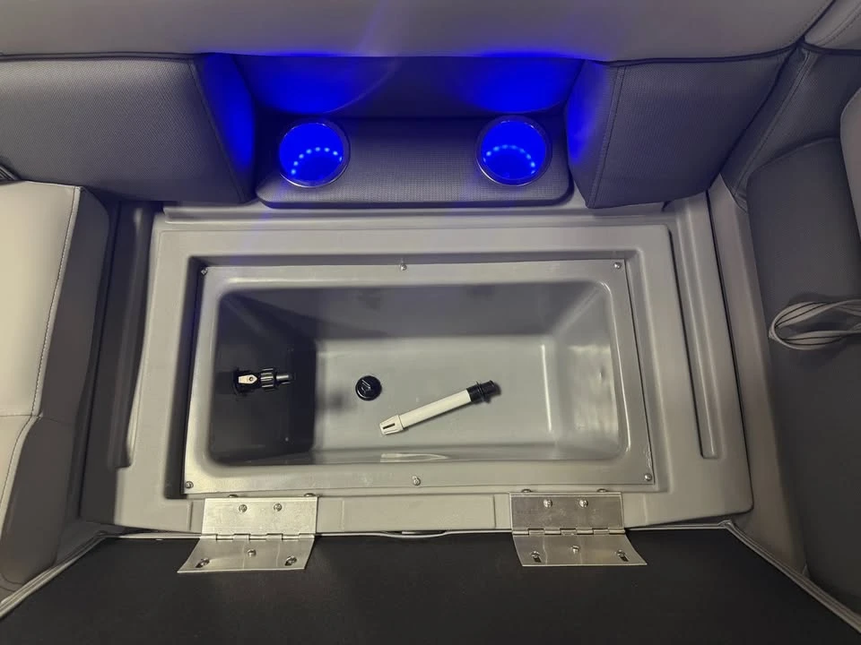 2026 Bentley - Image 17 of 20