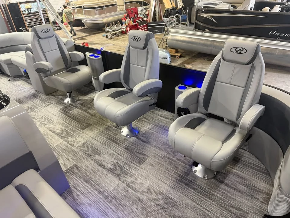 2026 Bentley - Image 19 of 20