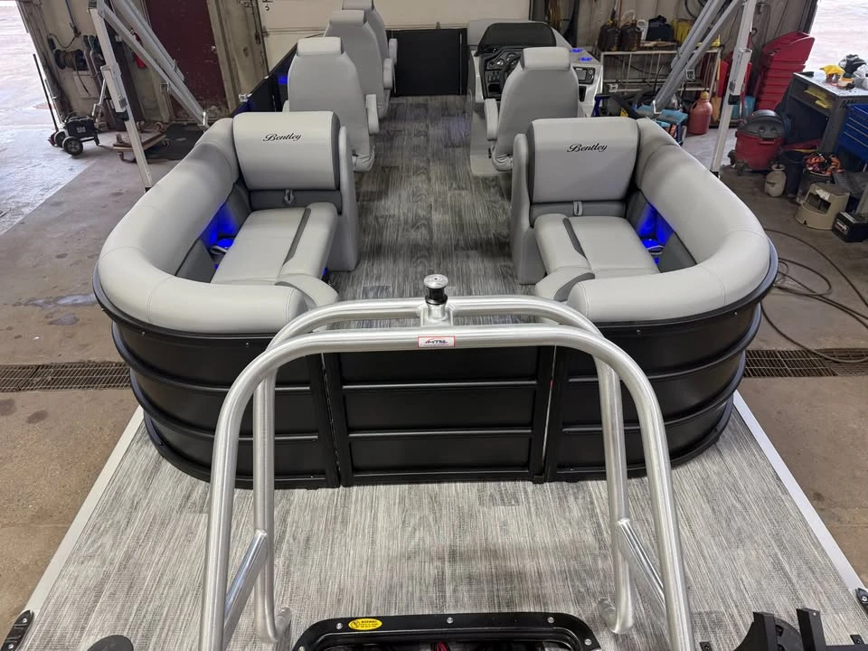 2026 Bentley - Image 7 of 20