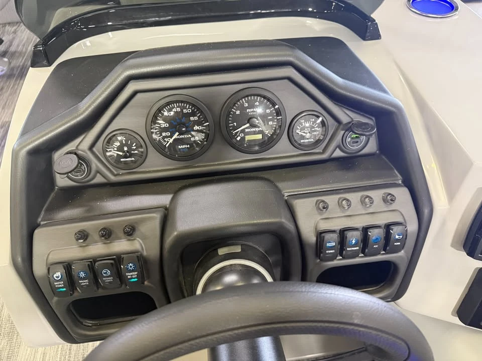 2026 Bentley - Image 13 of 20