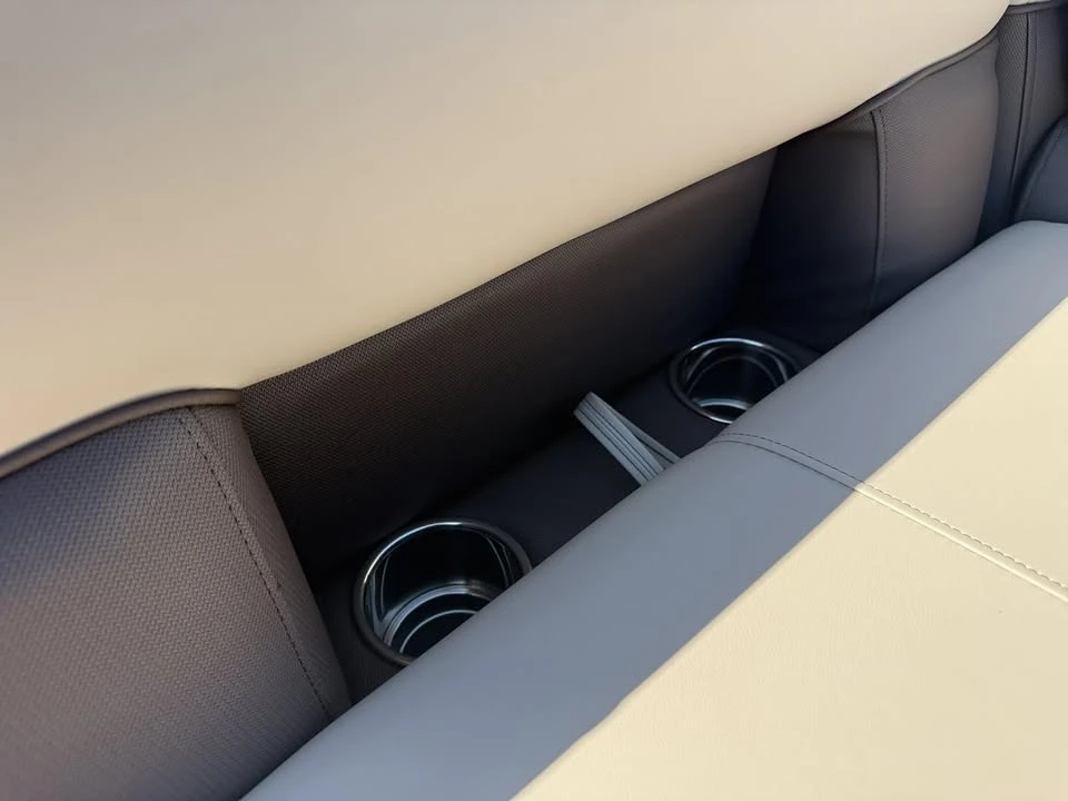 2026 Bentley Continental - Image 13 of 16