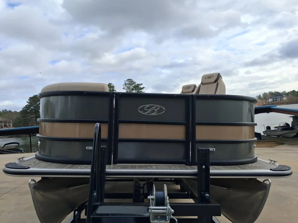 2026 Bentley - Image 2 of 9