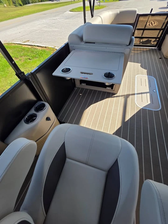 2026 Bentley - Image 8 of 20
