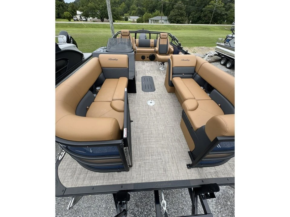 2026 Bentley - Image 6 of 20