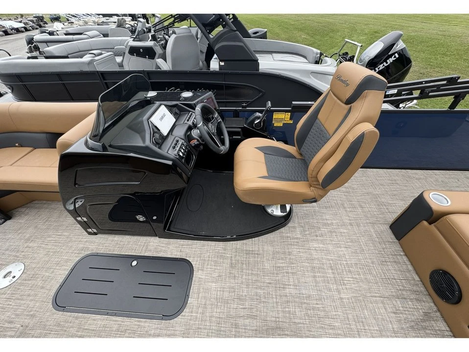 2026 Bentley - Image 9 of 20
