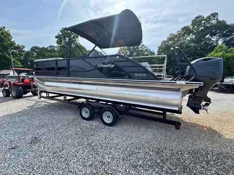 2026 Bentley Pontoons Elite 223 Swingback Dual Captains